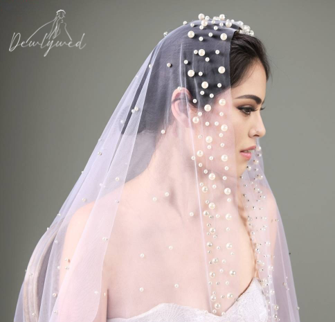 Lightly Scattered Pearl Veil with Pearl Trim - Extra Wide